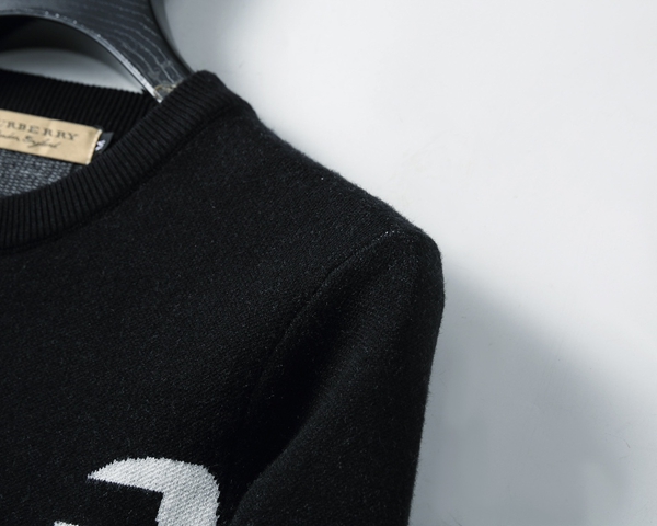 ブランドセーター角部分ディテール